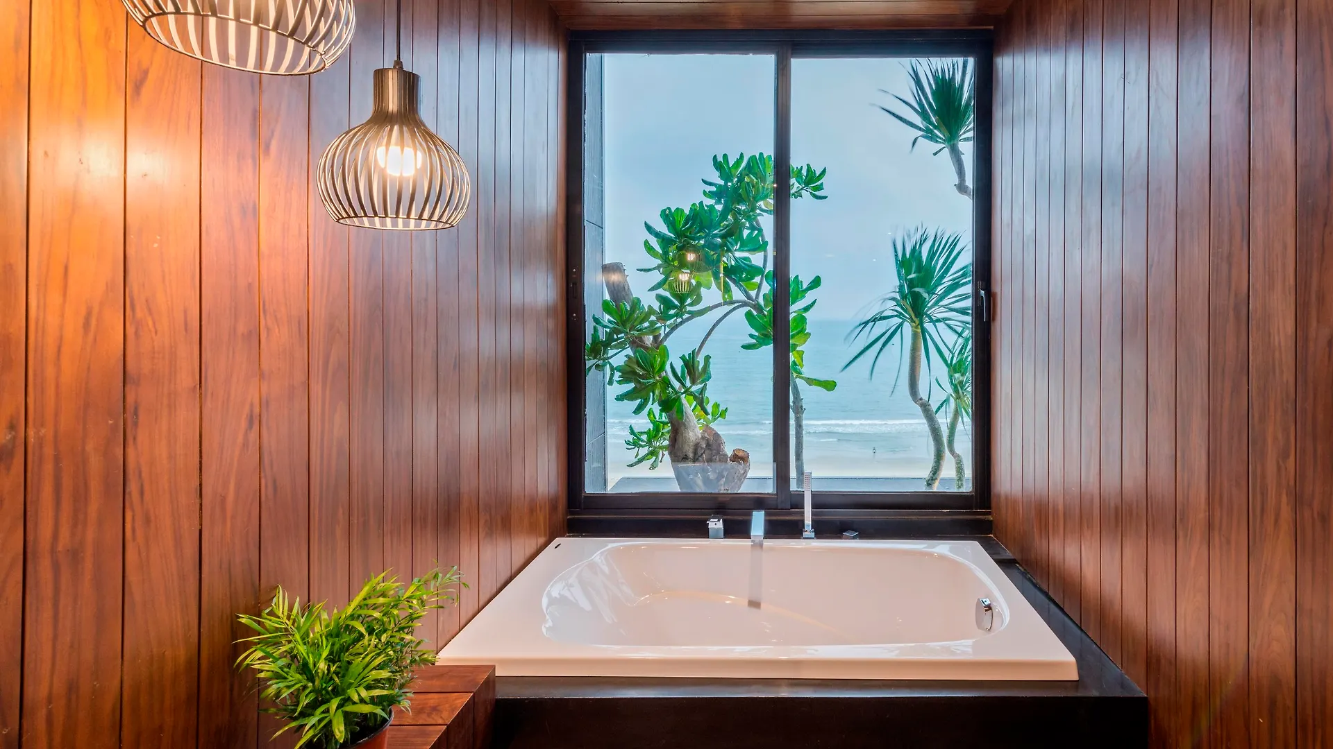 The Code Hotel & Spa Da Nang 4*,  Vietnam