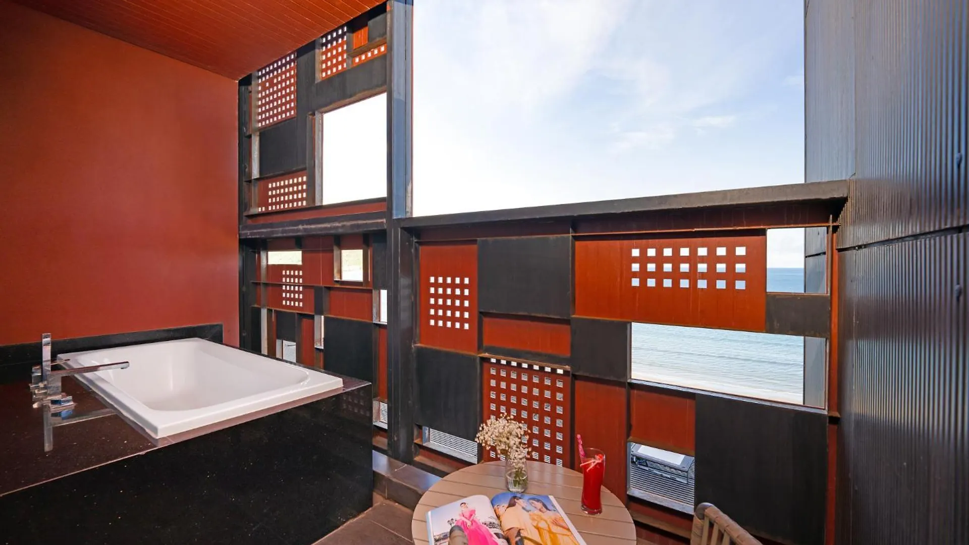 The Code Hotel & Spa Đà Nẵng Vietnam